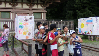 皆で作った灯篭は五重塔前に飾られました