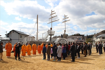 桜の植樹式
宮古市立津軽石小学校横、津軽石漁村公園にて